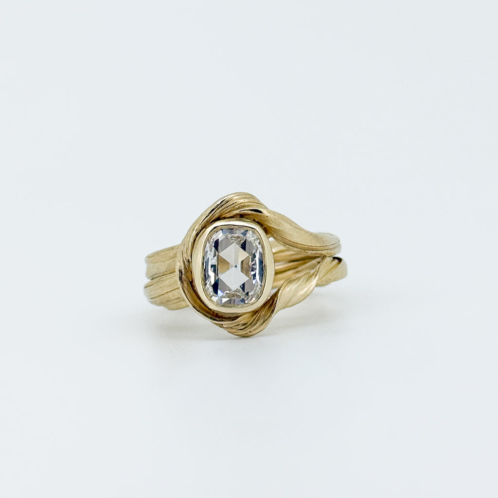 14k Gold Cove Ring - Diamond